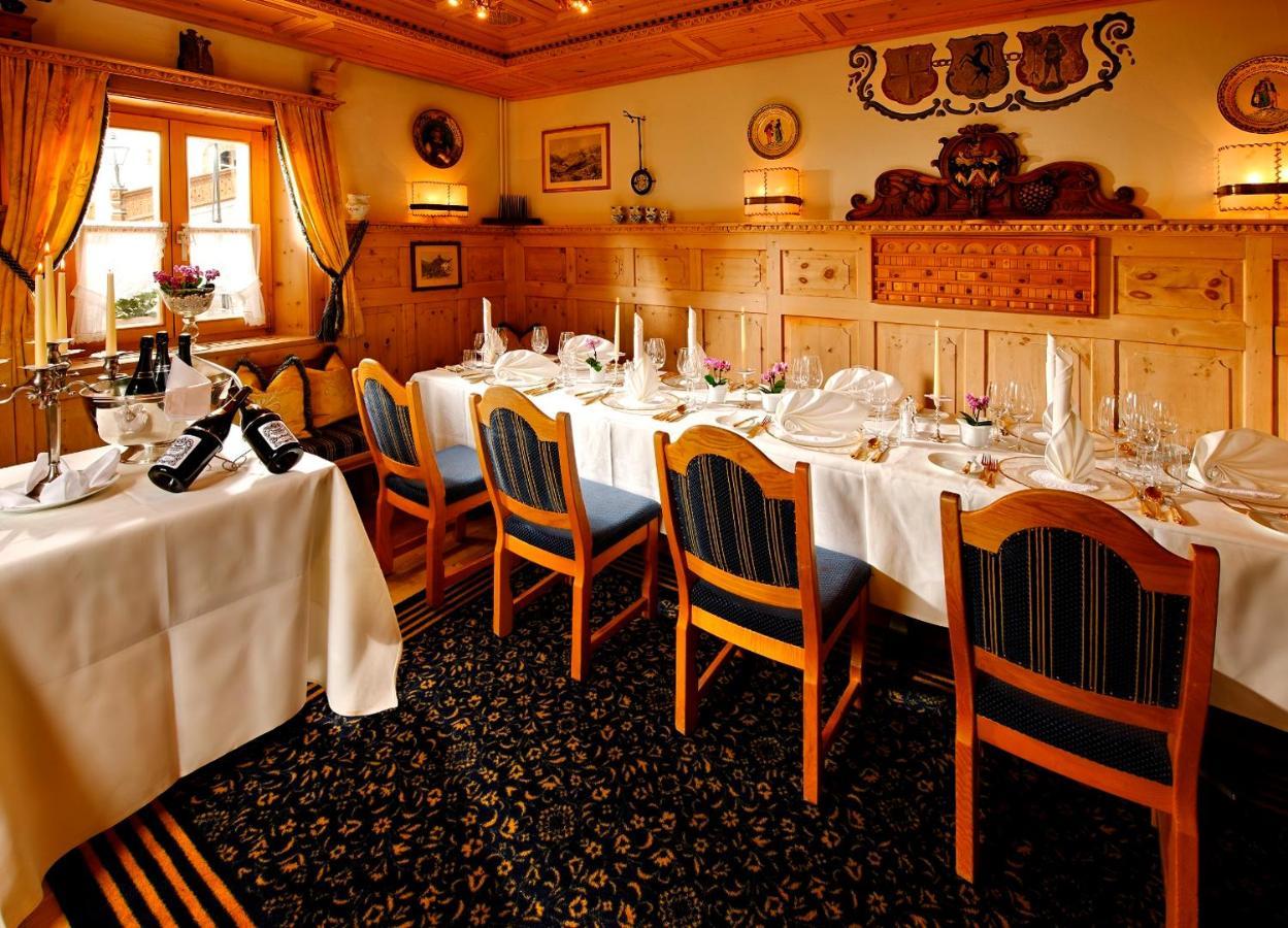Schlosshotel Chaste Tarasp Exterior foto